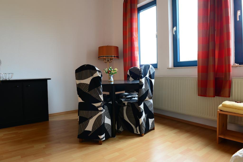 Monteur Und Messewohnung Rodgau Exteriér fotografie